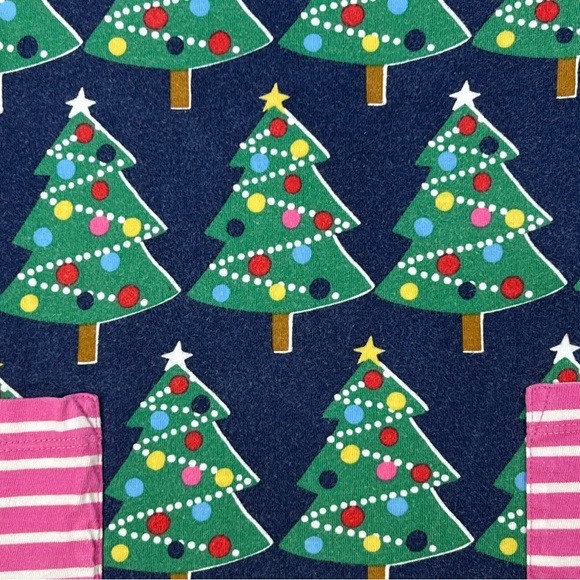 MINI BODEN Printed Jersey Pocket Tunic with Christmas Trees- 6-7Y - Picture 3 of 4